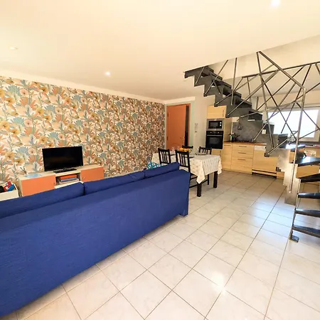F3 Climatise Avec Jardin Prive Parking 6 Pers Apartment